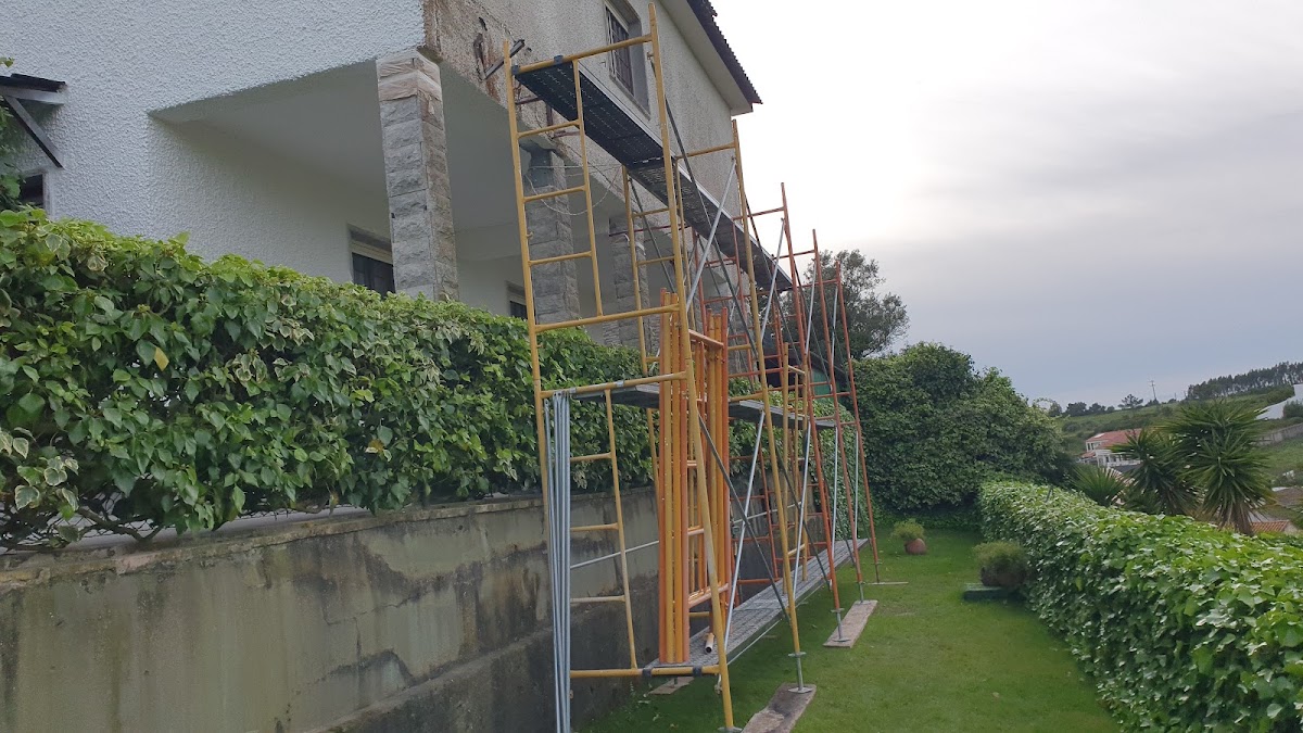 SOS Telhados Pinturas Remodelações