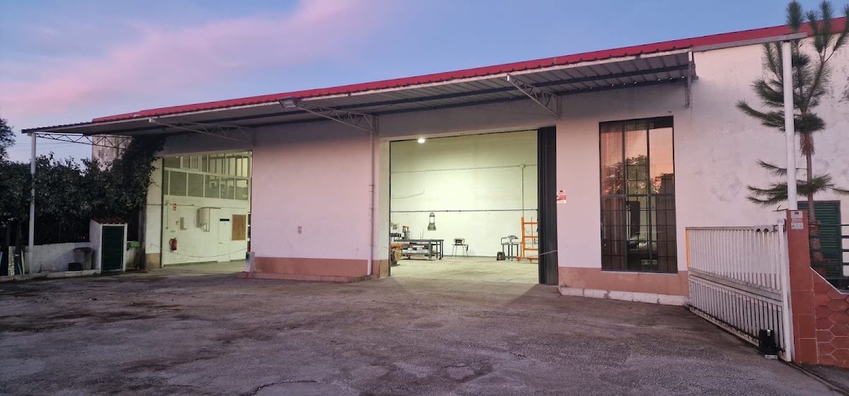 Pátio das Fórmulas - Alumínios, Unipessoal Lda