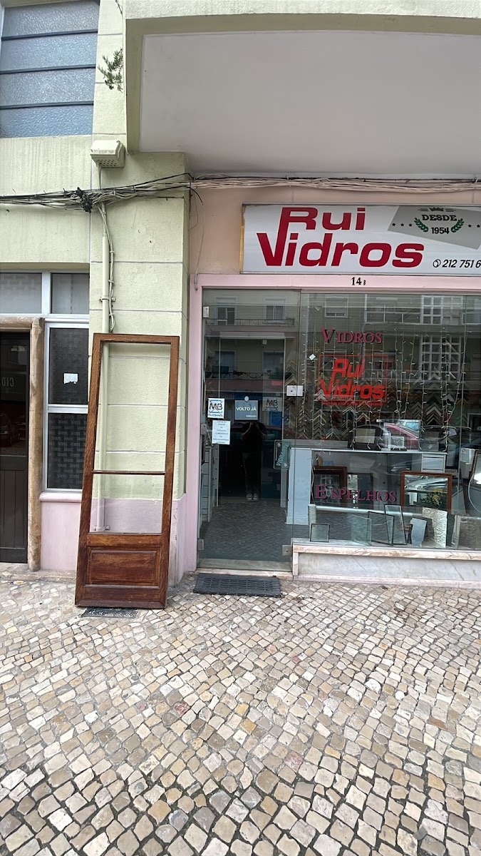 Rui Vidros - Comércio de Vidros