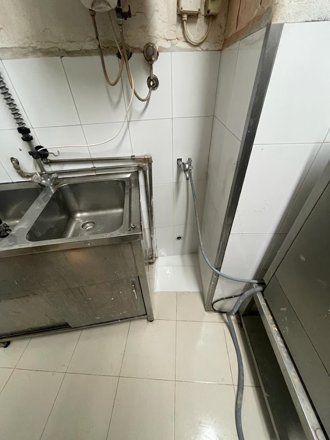 Canalizador 24 horas - Detecção Fugas de Agua - Desentupimentos - Canalização - Abelha Mestra foto 8