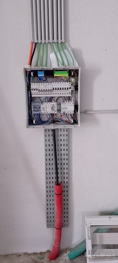 ELETRICISTA LISBOA / MESTRE DOS REPAROS foto 2