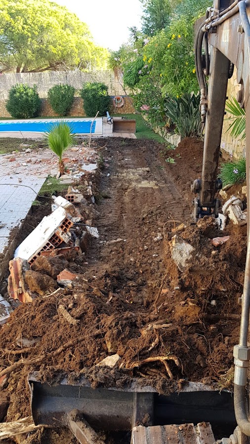 Escavaserviçosjardim- ROMAR, GardenScava lda foto 9