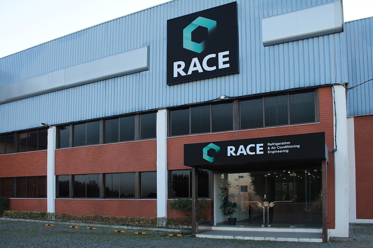 RACE SA