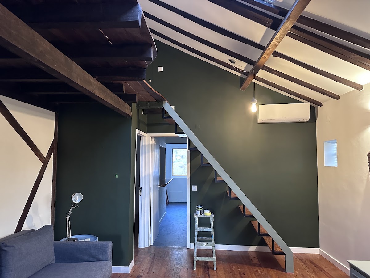 Marvila lisbon Painter &Tiles Services foto 4