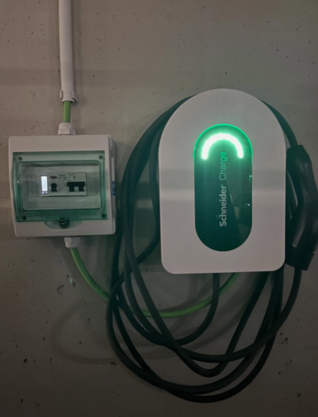OKW Energy - Instalações e projetos elétricos - Eletricista certificado foto 5