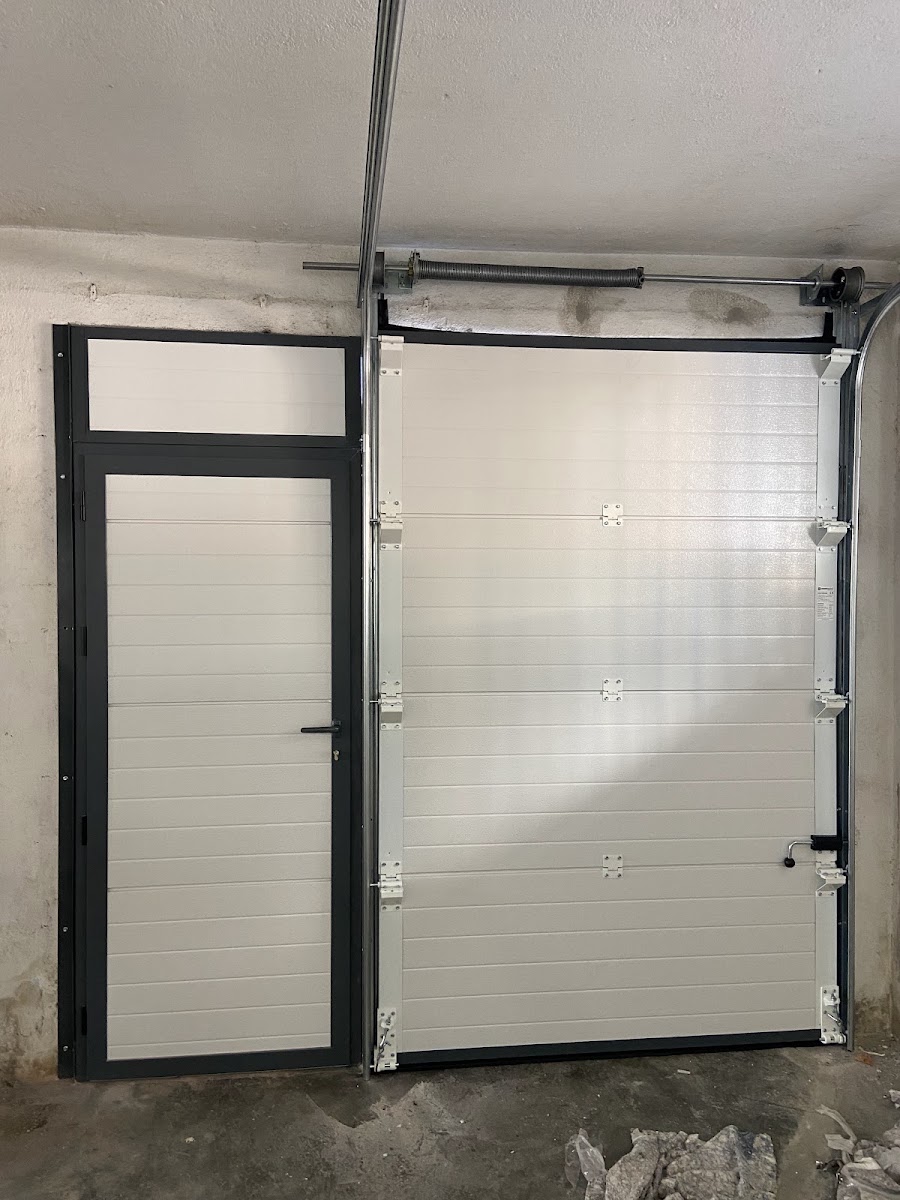 Mastergate - Instalação e manutenção de portas e automatismos, lda foto 3