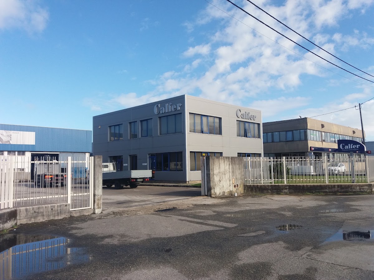 Calfer - Comércio Aveirense De Ligas De Ferro, S.A. foto 6