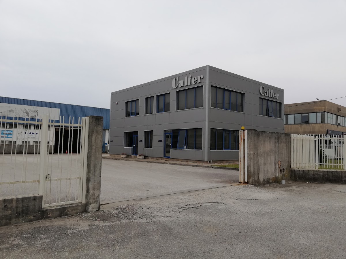Calfer - Comércio Aveirense De Ligas De Ferro, S.A. foto 9