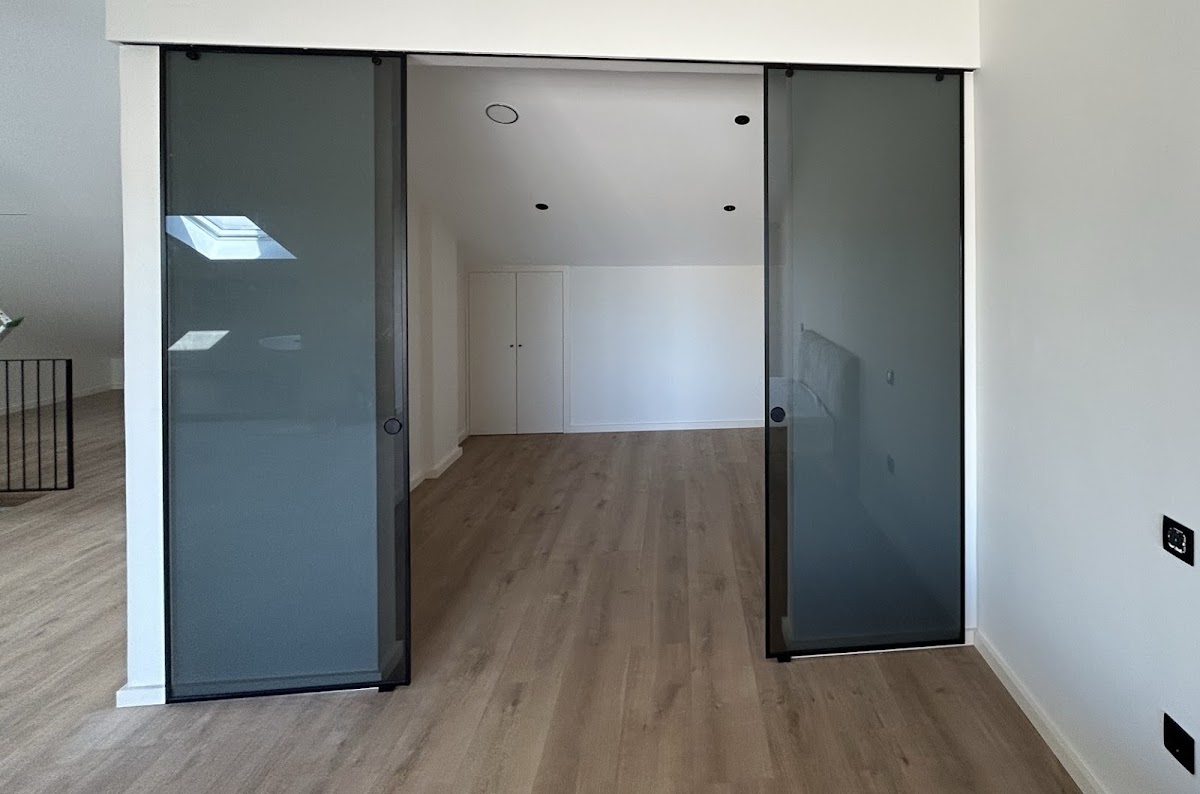 Vidraria Poças - José Poças de Oliveira &amp; Filhos, Lda. foto 8